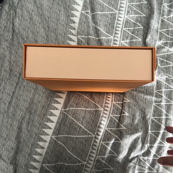 LOUIS VUITTON Orange Storage Gift Box - Picture 4 of 5